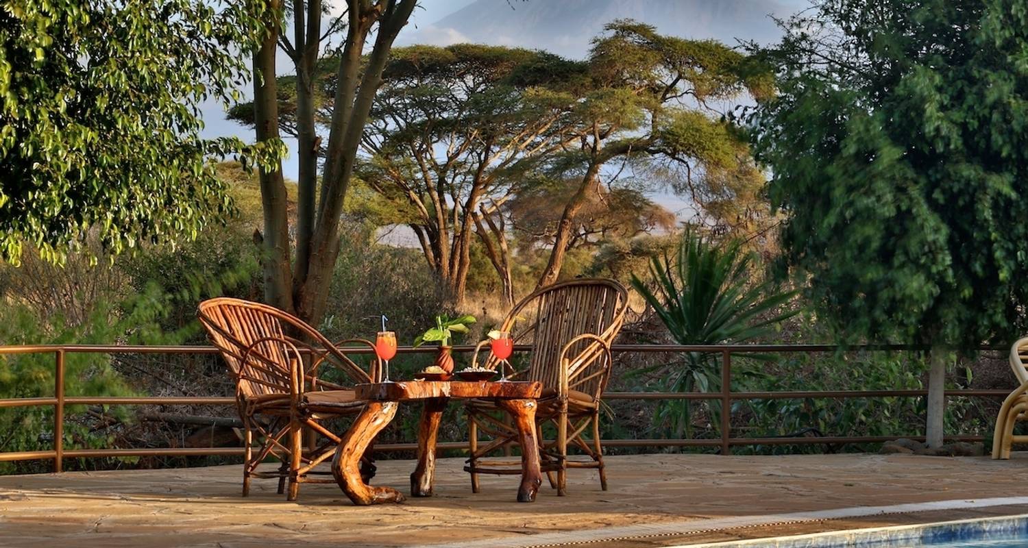 east africa group safari tour